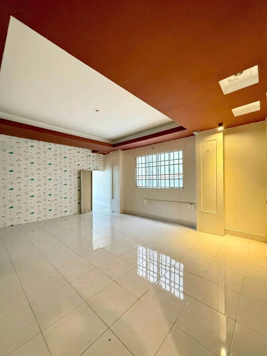 Bán nhà mặt tiền đường 3/2, 4,5x20m, 4 PN, Rạch Giá - Ảnh thu nhỏ 3