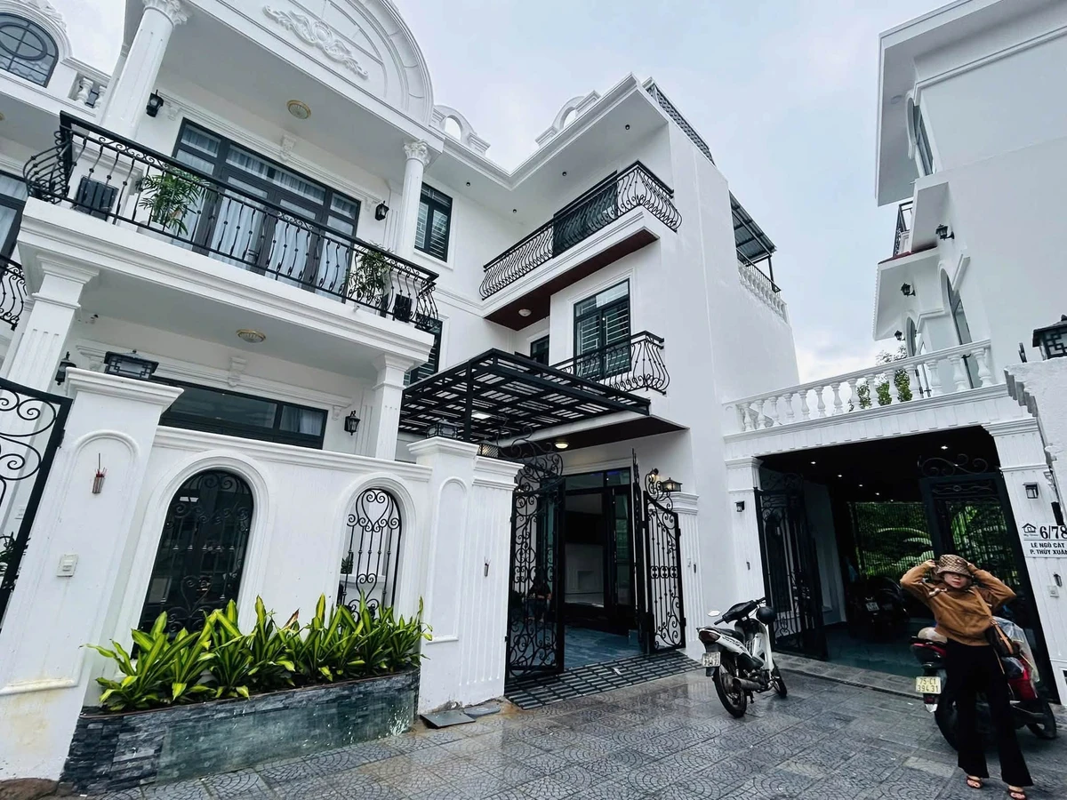 Nhà 3 tầng full nội thất 100m², 4 phòng ngủ ở Huế - Ảnh thu nhỏ 2