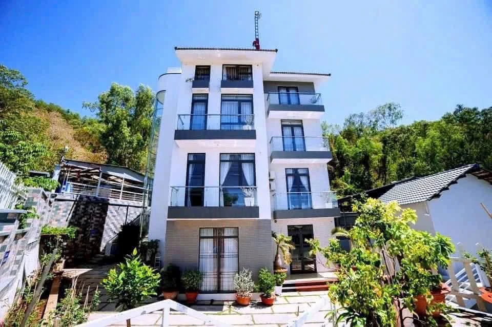 Bán villa nghỉ dưỡng view biển Trần Phú, Vũng Tàu 3.361m² - Ảnh 1