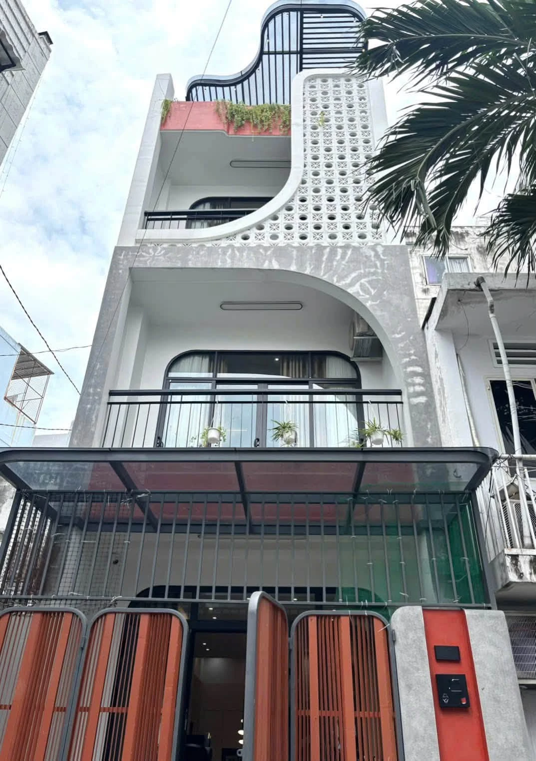 Bán nhà 4 tầng 50m2 Thích Quảng Đức Quận 12, 8 tỷ 79 - Ảnh 1
