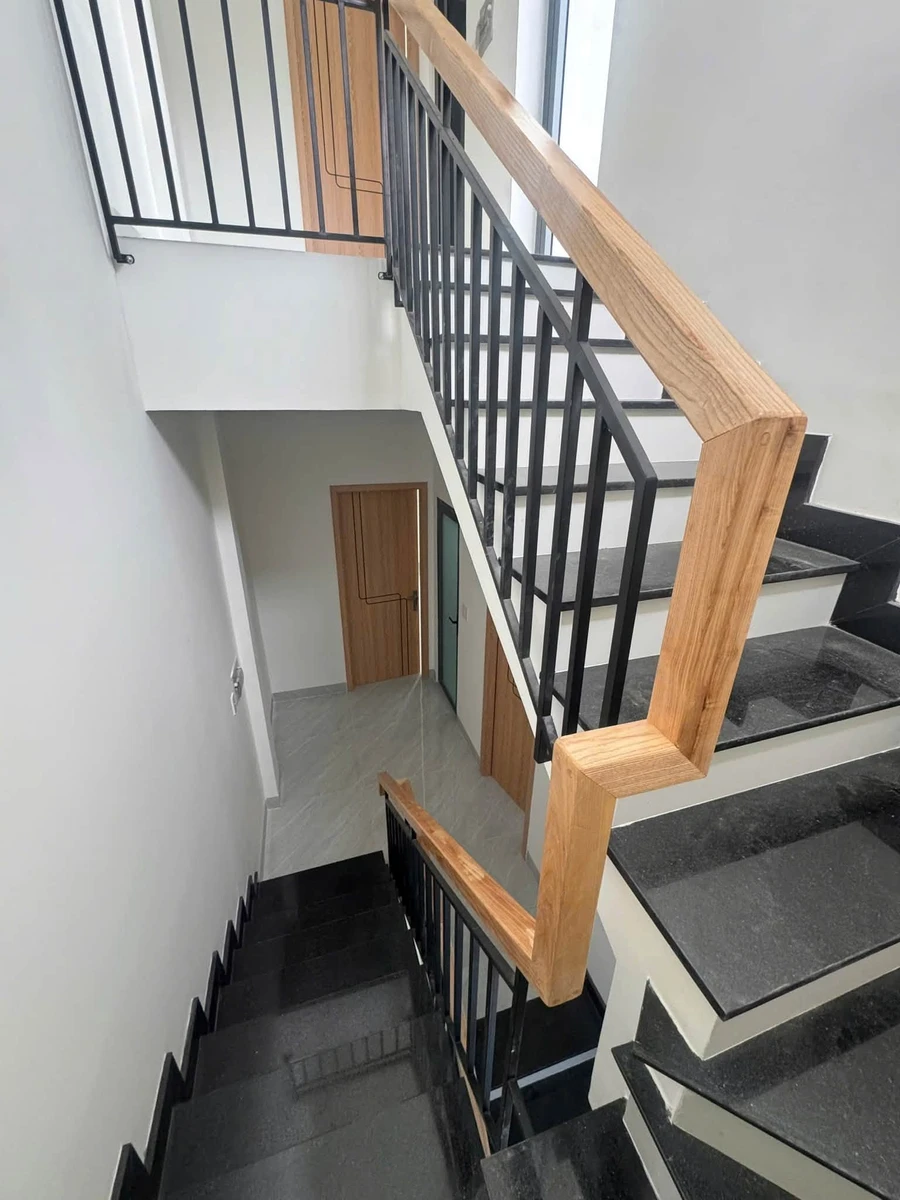 Bán nhà 3 tầng 4PN 160m2 gần THCS Bình Chuẩn, An Phú, giá 3,46 tỷ - Ảnh thu nhỏ 3