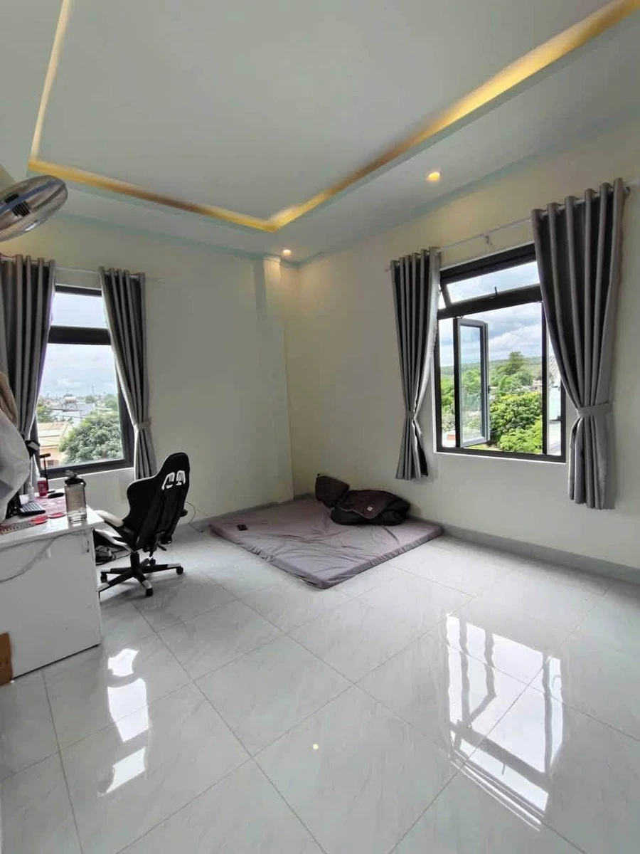 Bán nhà 1 mê 120m² Y Nhuê, Buôn Ma Thuột 3 tỷ 50 - Ảnh thu nhỏ 3
