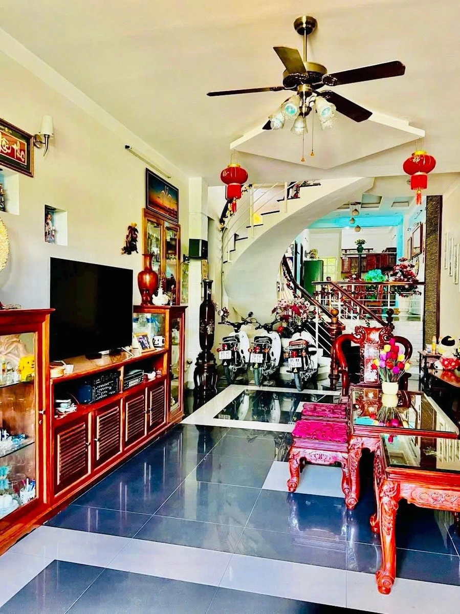 Bán nhà mái Thái 300m2, 4PN, 5WC mặt tiền 12m Phan Rang - Ảnh thu nhỏ 5
