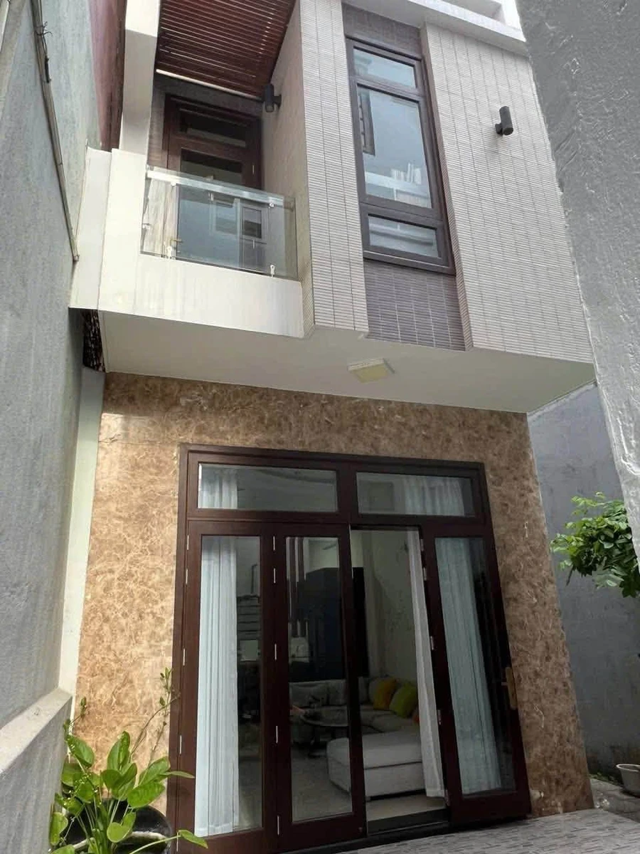 Cho thuê nhà 3 phòng 260m2 tại Hoàng Diệu, Đà Nẵng - Ảnh thu nhỏ 2