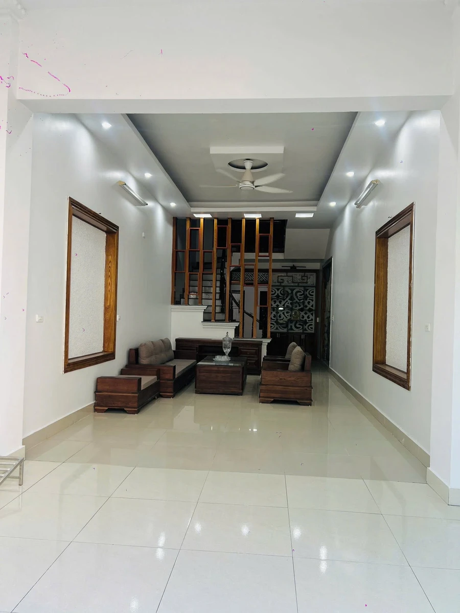 Bán nhà 3 tầng 4PN Vạn Phúc Hải Dương 76m2, 4.7 tỷ - Ảnh thu nhỏ 2