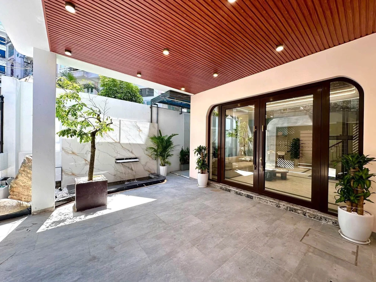 Bán nhà Cao Thắng 6 tỷ, 100m², 4 tầng thang máy - Ảnh 1