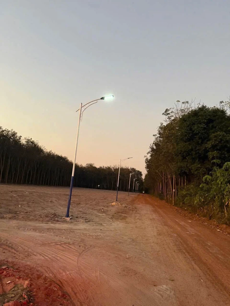 Bán đất 3900m2 mặt tiền đường số 7 Minh Long 1 tỷ 600 - Ảnh thu nhỏ 2