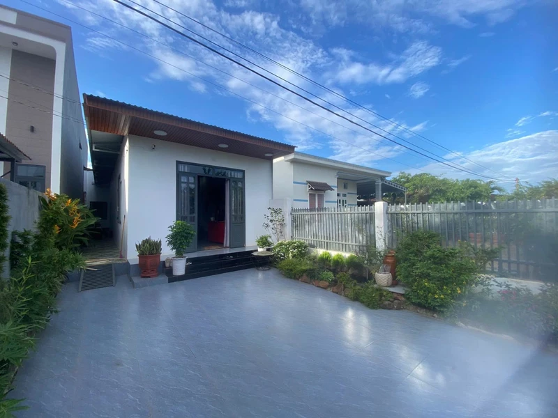 Bán nhà 2 PN rộng 300m² tại Bến Mỹ Thuận, Bà Rịa - Vũng Tàu
