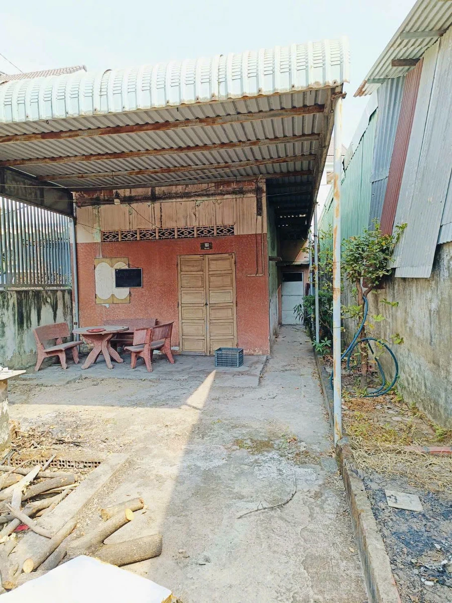 Bán đất 140m2 gần chợ Phú Thọ, giá 3 tỷ 690 - Ảnh 1