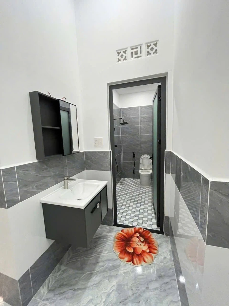 Bán gấp nhà 100m2 gần Changshin-Đồng Khởi Quận 1 - Ảnh thu nhỏ 5