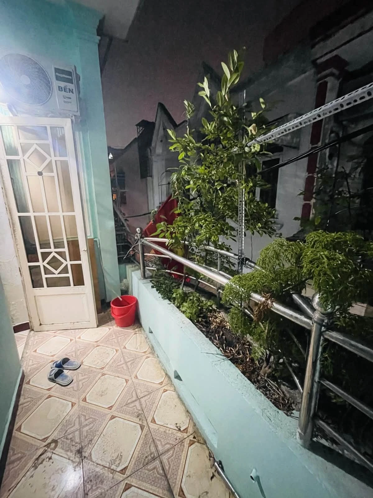 Bán nhà hẻm 38m2 2 tầng 2PN Phan Văn Hớn 3.98 tỷ - Ảnh 1