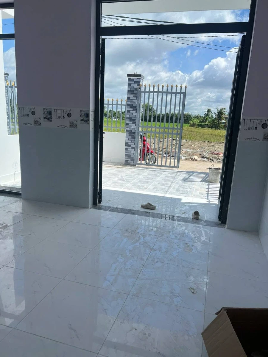 Bán nhà cấp 4 mới xây 125m2 Nhuật Chánh - Ảnh thu nhỏ 3