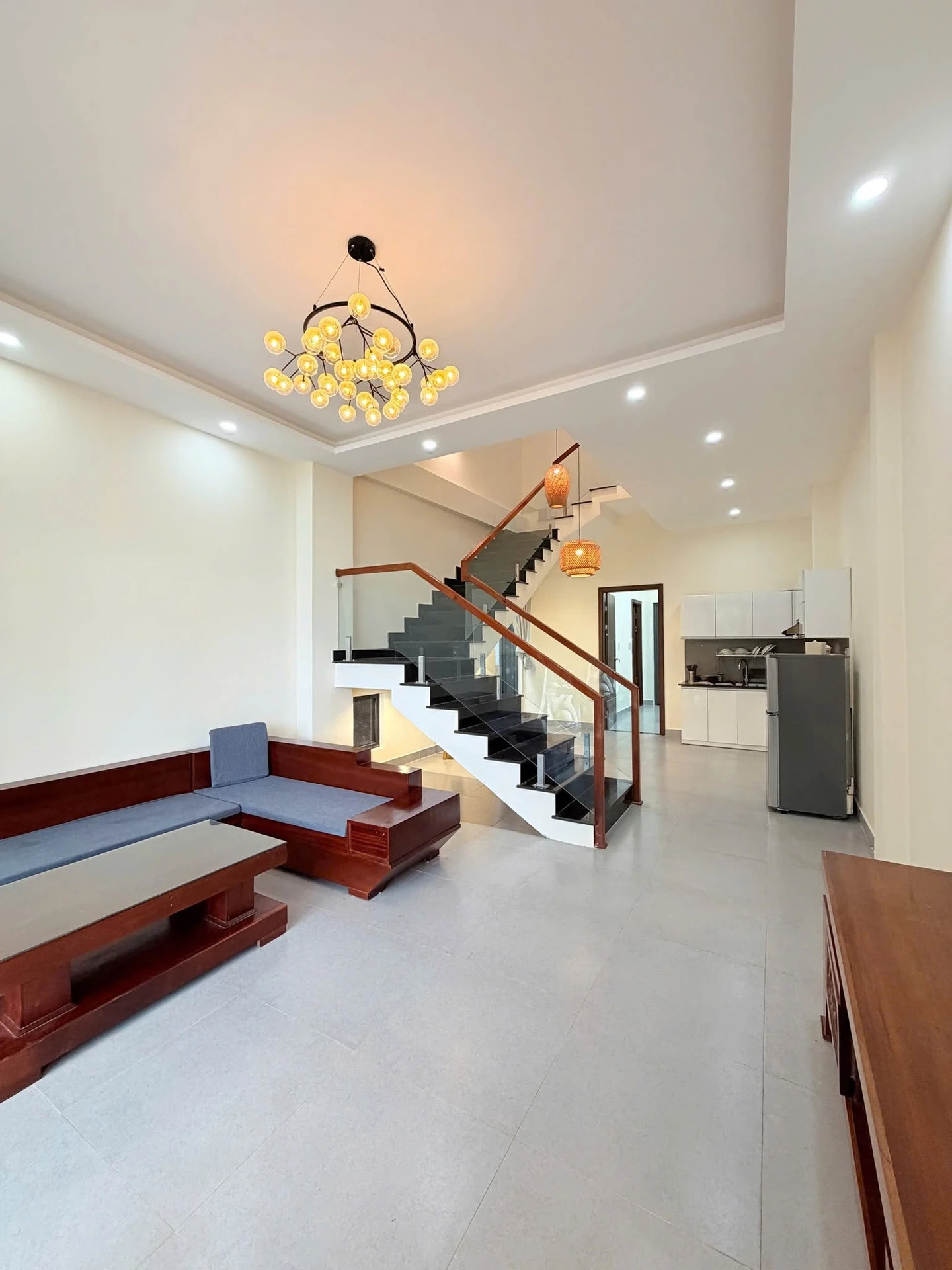 Bán nhà phố 100m², 3 tầng Ngô Gia Tự Đà Lạt 4,6 tỷ - Ảnh 1