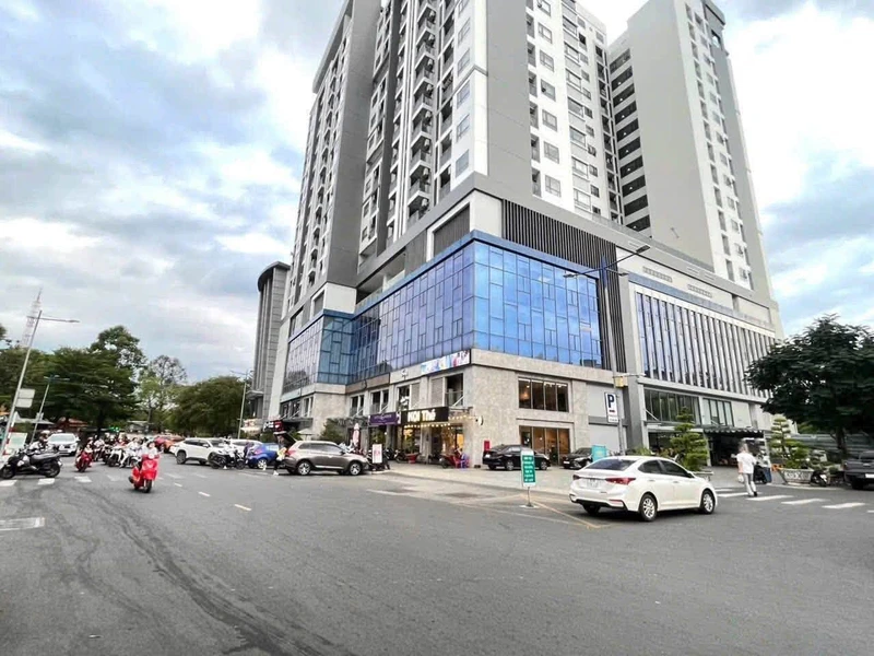 Bán căn hộ Biconsi Tower 60m2, 2PN 2WC, full nội thất, tầng 14, Chợ Đình