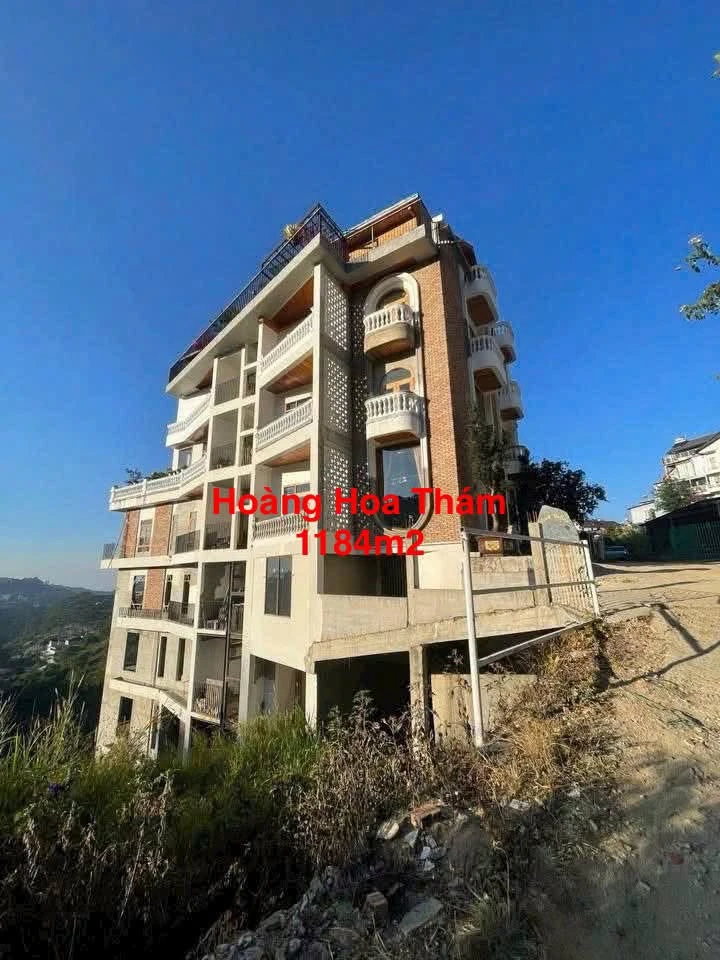Bán khách sạn Đà Lạt 1.184m² 8 tầng đường Hoàng Hoa Thám - Ảnh 1