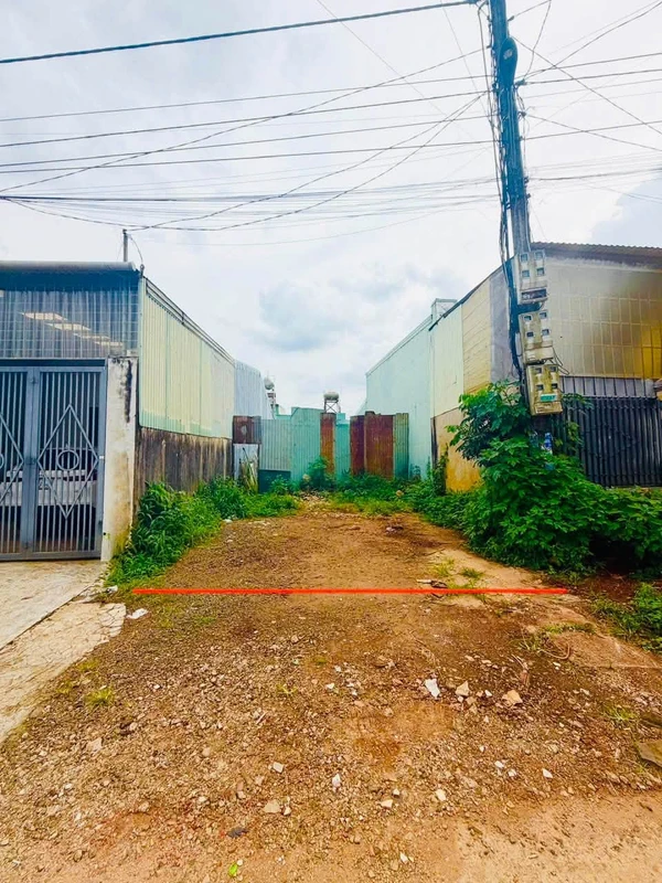 Bán đất hẻm 150m² Âu Cơ, An Phú, 900 triệu