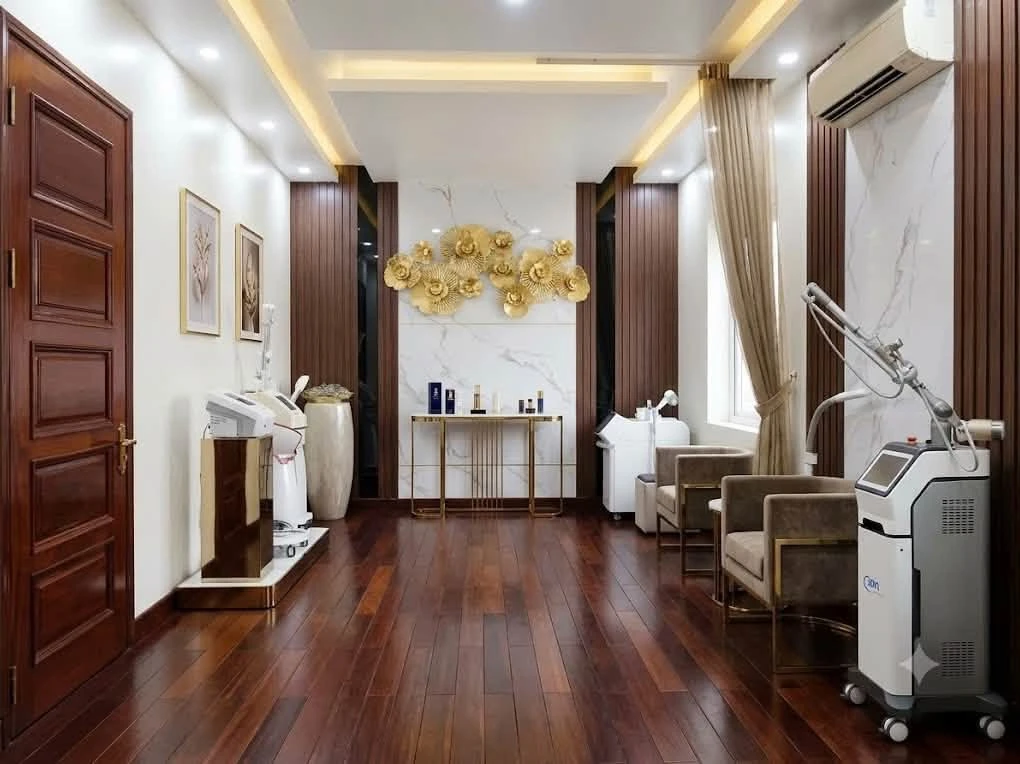 Bán nhà mặt tiền 7 tầng 90m2 gần Hồ Tam Bạc 11 tỷ - Ảnh thu nhỏ 3