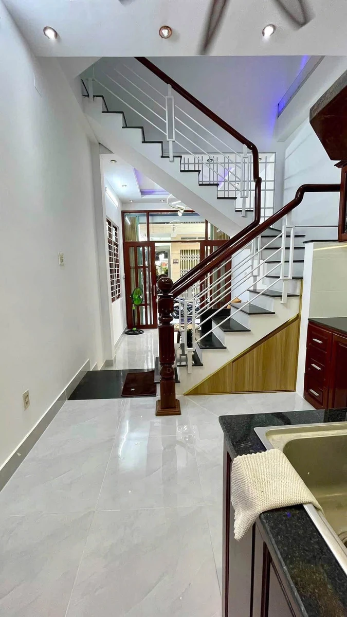 Bán nhà 3 tầng 4 phòng ngủ 110m² Quy Nhơn - Ảnh thu nhỏ 3