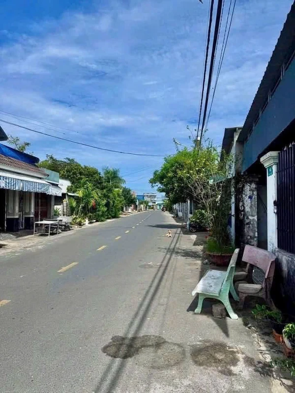 Bán nhà mặt tiền Đại Năm, Phan Thiết, 86m2, 2 phòng