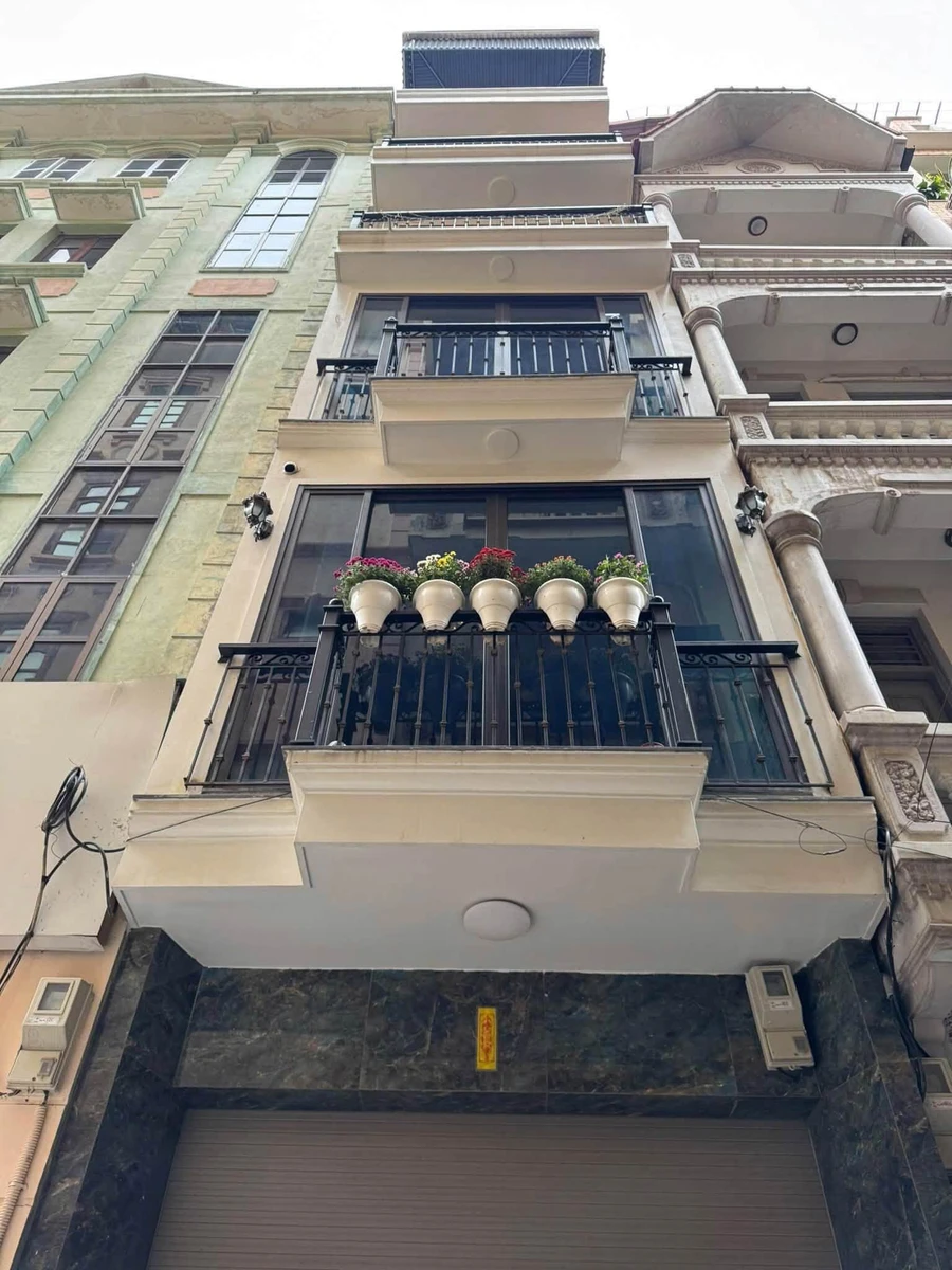 Cho thuê nhà nguyên căn 50m² 4 phòng ngủ Hoàng Sâm Cầu Giấy - Ảnh 1