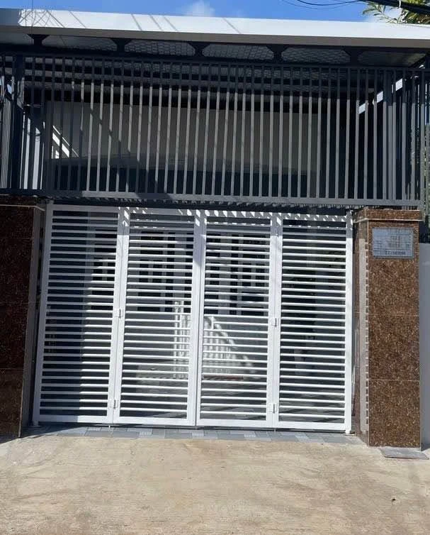 Nhà mặt tiền hẻm 56 Nguyễn Thị Định, 54m², 2 phòng ngủ, 2,75 tỷ - Ảnh 1