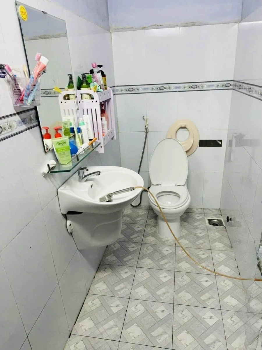 Bán nhà Linh Xuân Thủ Đức 103m2 2PN 5.6 tỷ - Ảnh thu nhỏ 5