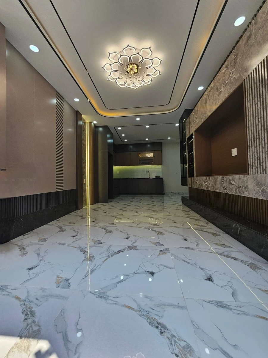 Bán nhà 3 tầng phố Lý Phục Man, Quận 7, 50m² giá 4 tỷ - Ảnh thu nhỏ 2