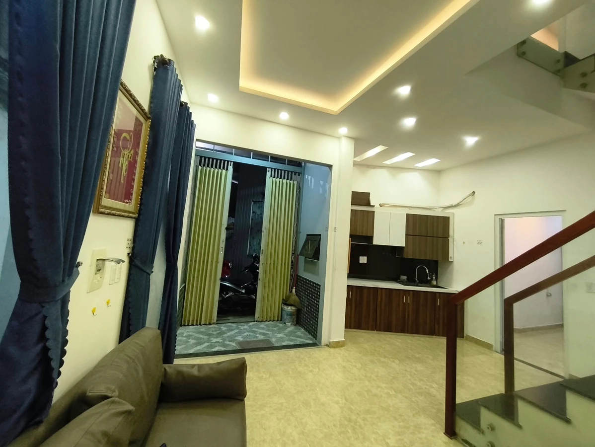 Bán nhà 3 tầng 3PN 50m² trung tâm Hải Châu Đà Nẵng - Ảnh thu nhỏ 4