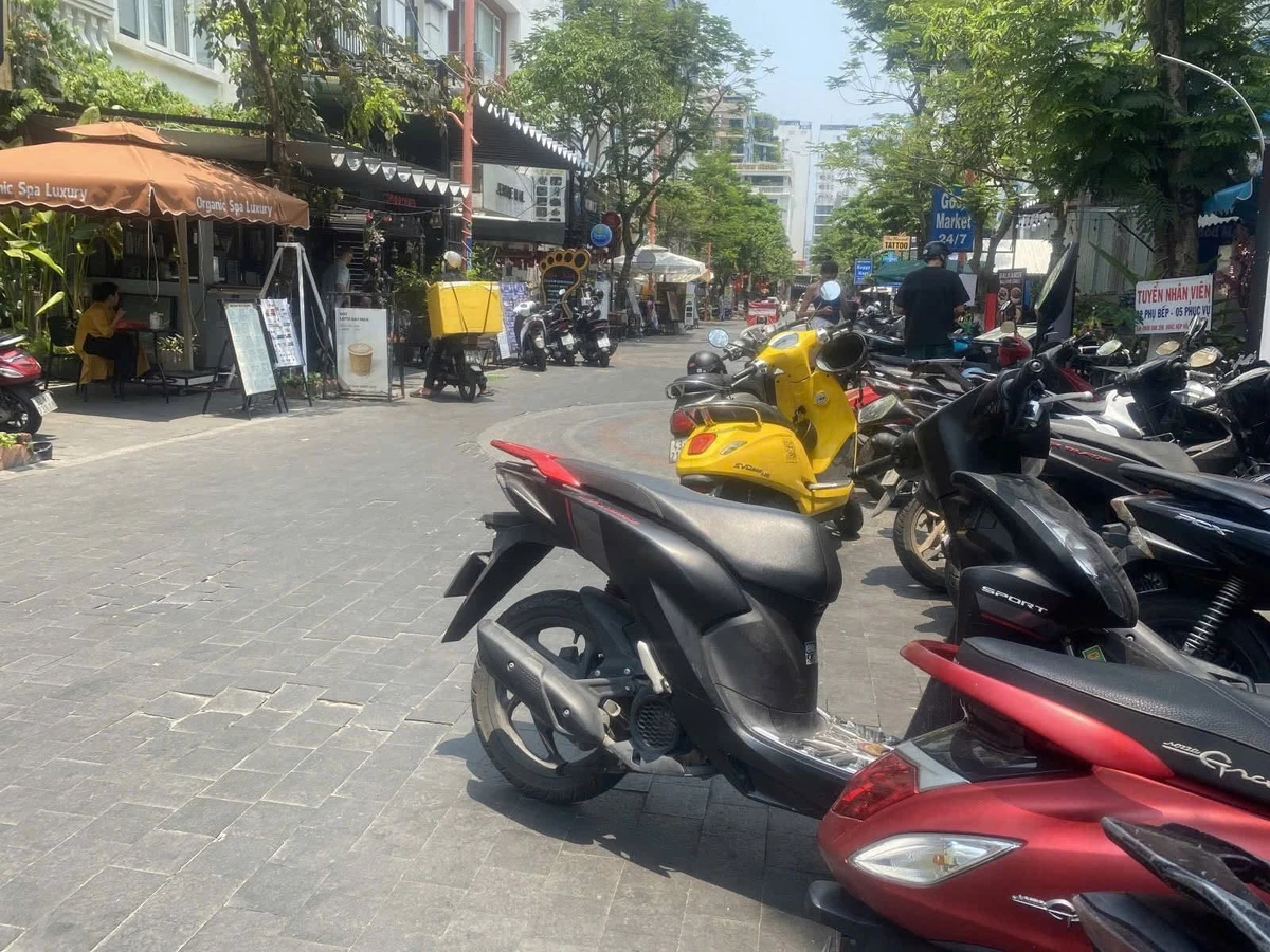 Bán nhà kinh doanh 90m2 ngang 5m khu Phố Tây biển Mỹ Khê, Đà Nẵng - Ảnh 1