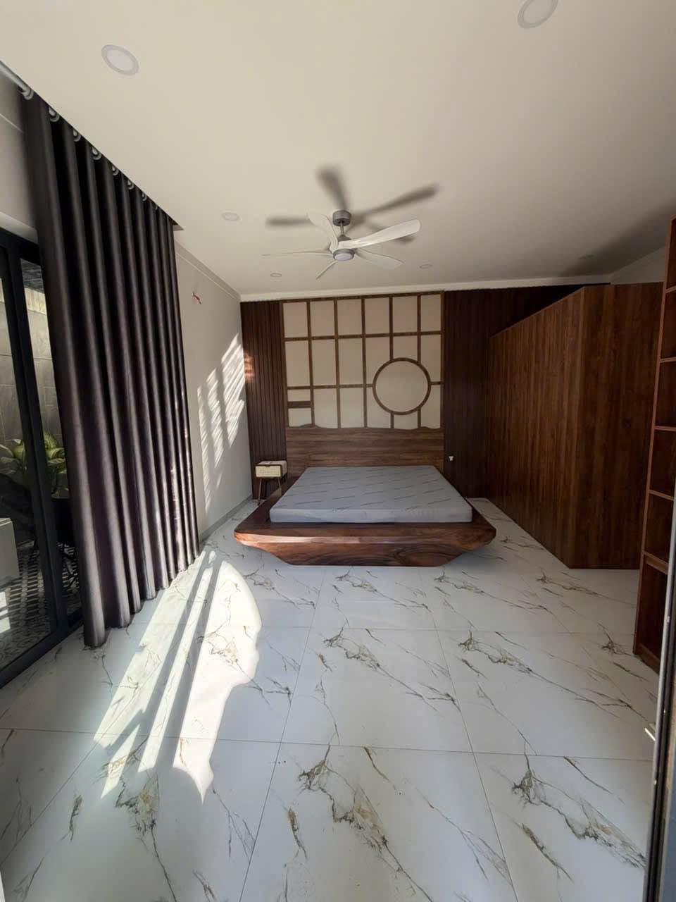 Nhà 3PN bán 3tỷ990 Y Wang, Buôn Ma Thuột 100m² - Ảnh thu nhỏ 4
