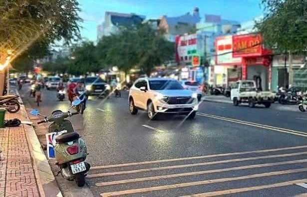 Bán nhà mặt tiền 6,2m Nguyễn Hữu Cảnh, Vũng Tàu, 109,6m², 12.9 tỷ - Ảnh 1