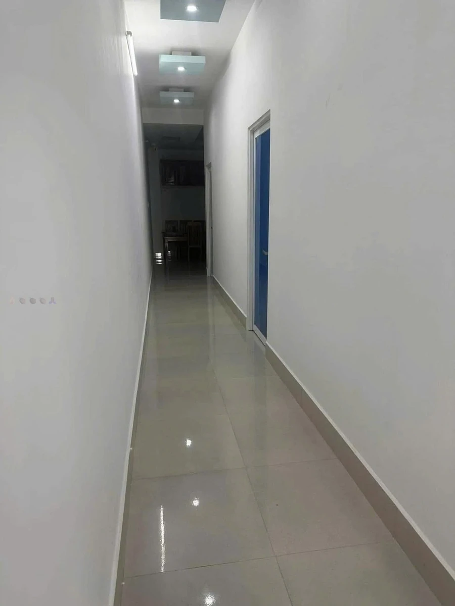 Cho thuê nhà hẻm 110m² 2 PN Nguyễn Trung Trực Rạch Giá - Ảnh thu nhỏ 5