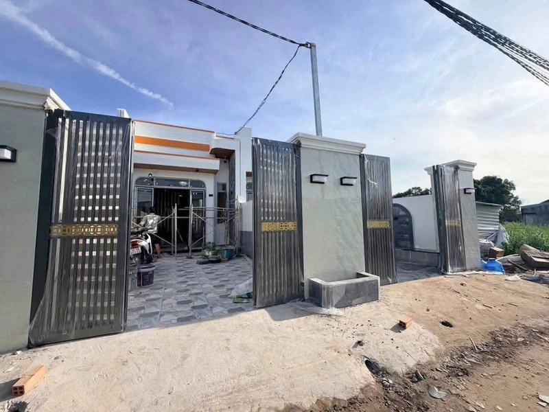 Bán nhà mới Xã Đức Hoà Hạ, Long An 134m² 3PN