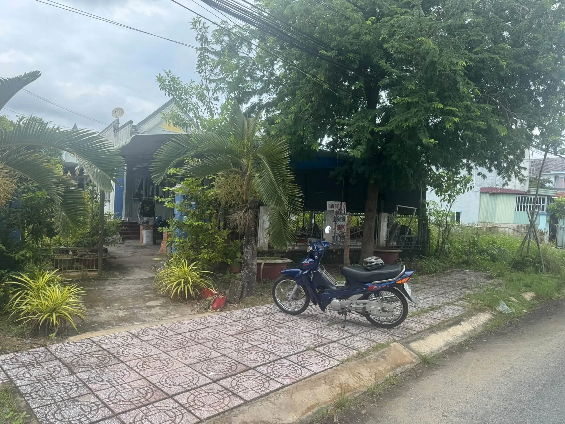 Bán nhà mặt tiền Lê Văn Kiệt, Phường 6, Tân An, Long An, 623m2, giá 6,2 tỷ - Ảnh 1