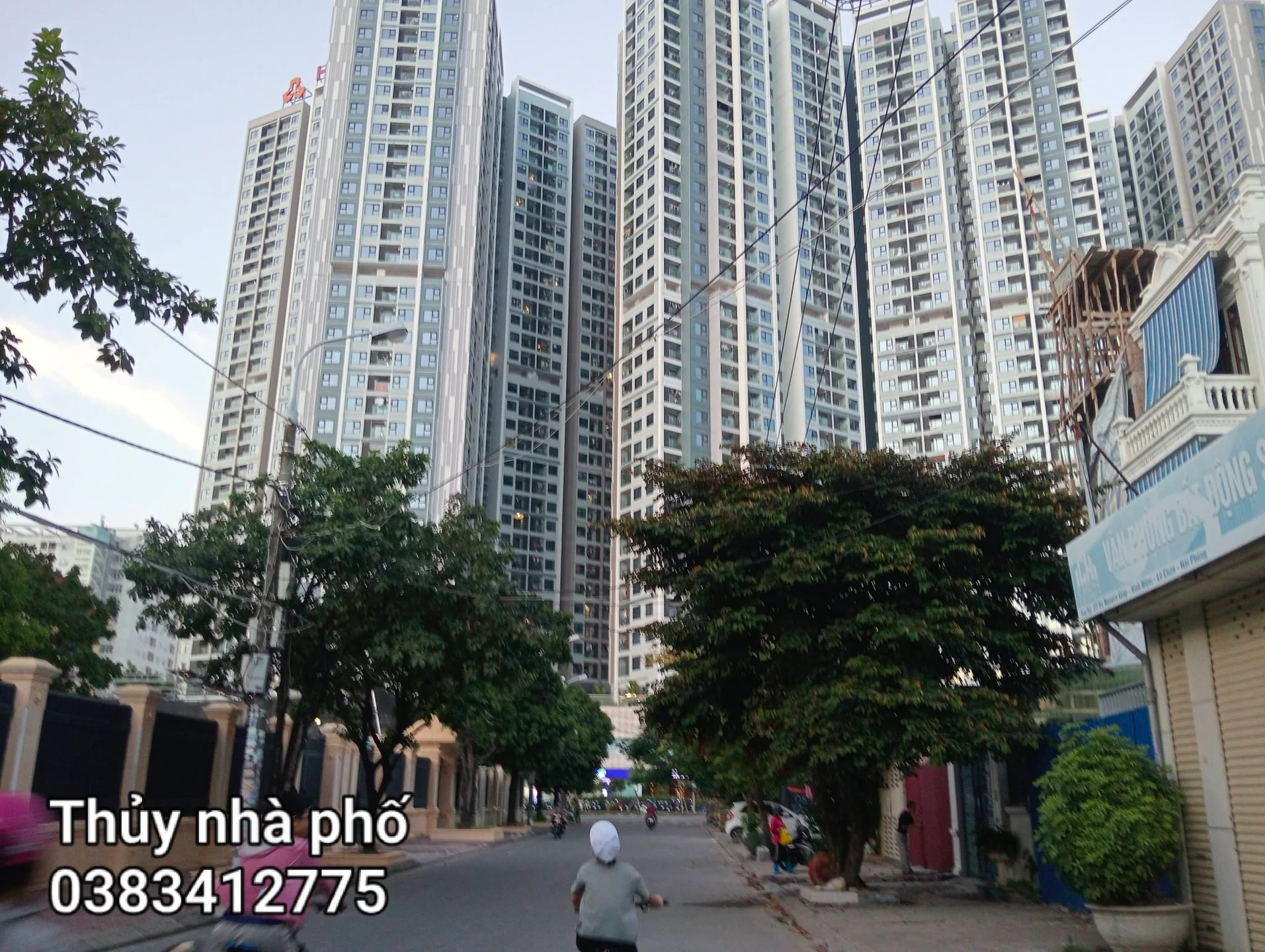 Bán nhà 50m2 3 tầng Thiên Lôi gần Aeon 3,25 tỷ - Ảnh 1