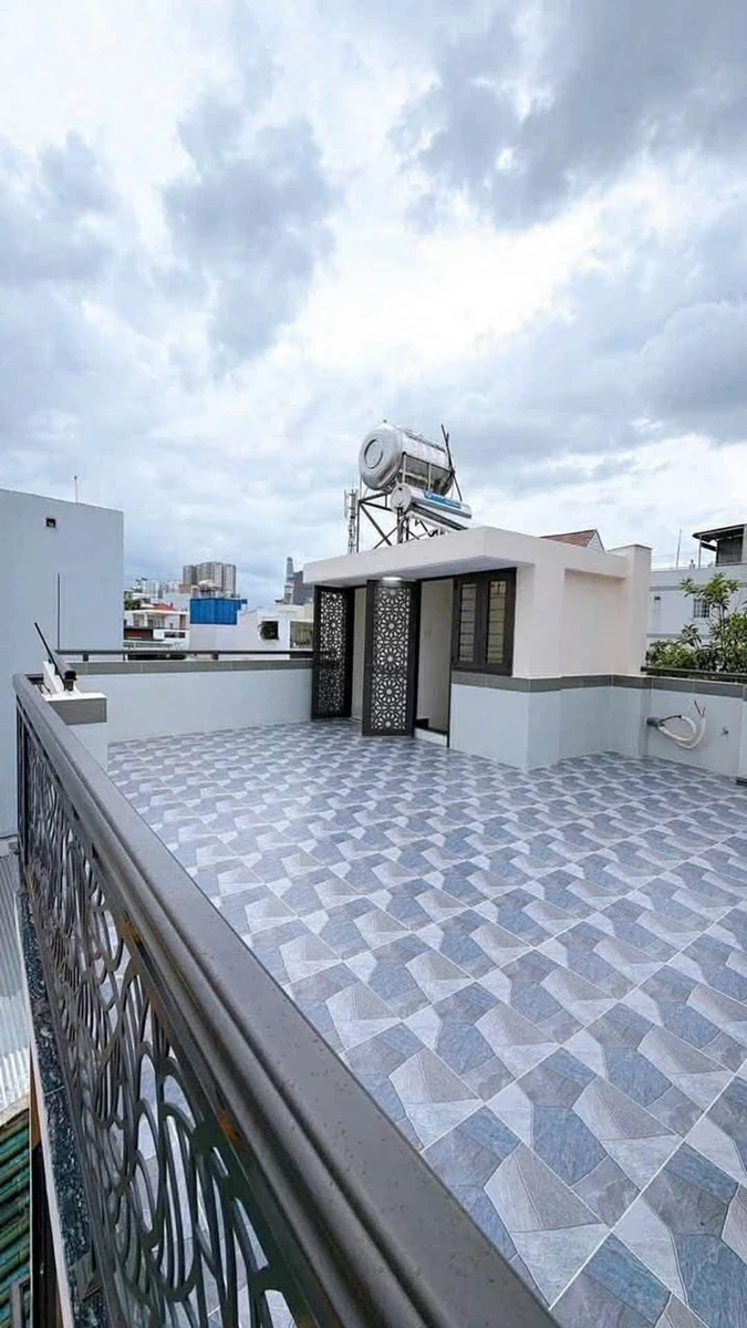 Bán nhà Xóm Chiếu Quận 4, 5x15m, 10 phòng ngủ, dòng tiền 14 triệu/tháng, giá 9,3 tỷ - Ảnh thu nhỏ 4