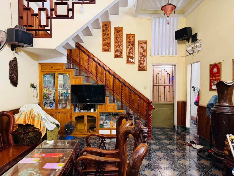 Bán nhà mặt tiền 2 tầng 148.9m2 Quy Nhơn 6.2 tỷ