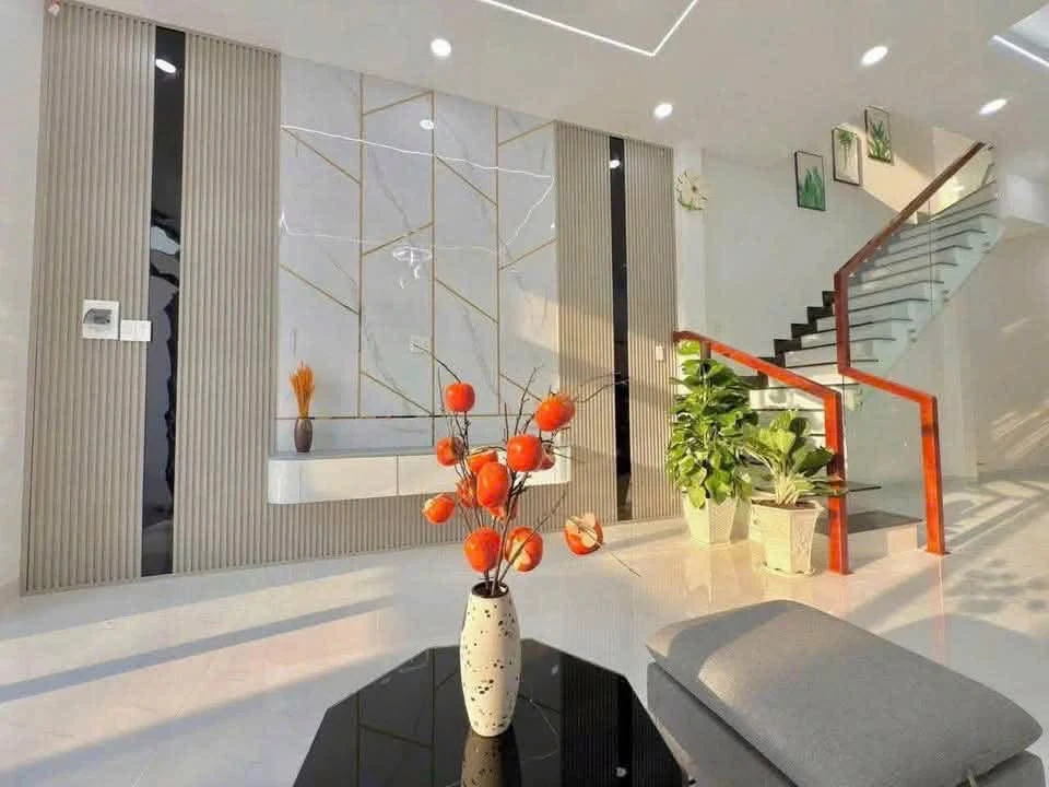Bán nhà 1 trệt 1 lầu 3PN 80m2 Tân Uyên Bình Dương giá 1 tỷ 690 - Ảnh thu nhỏ 3