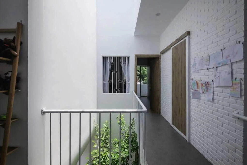 Bán nhà 3 mặt thoáng 117m² Nam Việt Á Đà Nẵng 9 tỷ - Ảnh 1