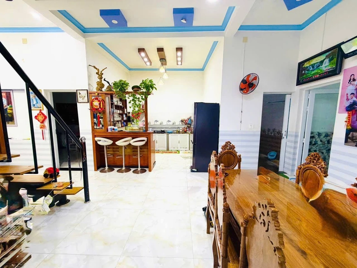 Bán nhà 1 lầu 3PN mặt tiền 90m² Phan Thiết giá 3.65 tỷ - Ảnh thu nhỏ 4