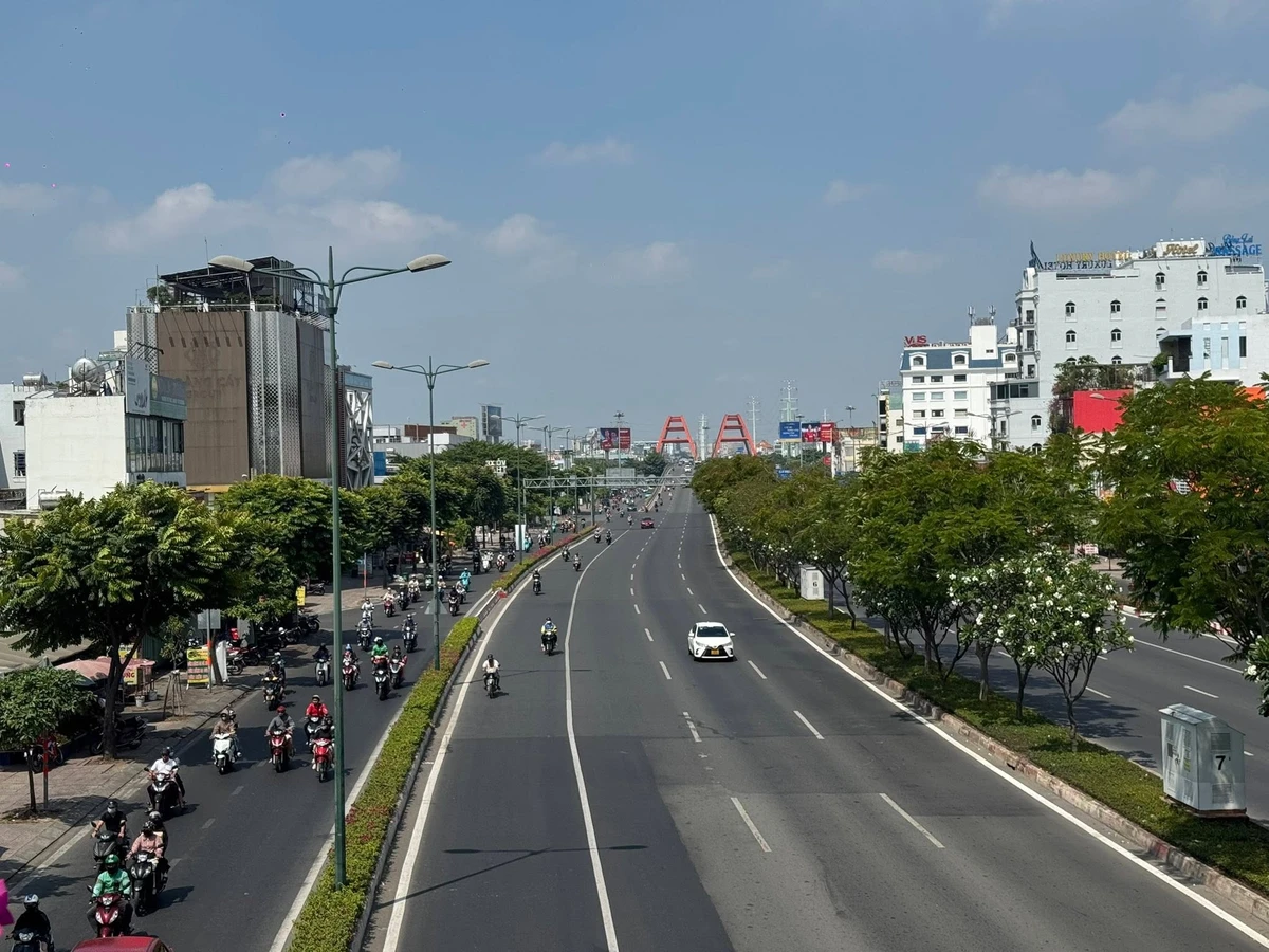 Bán mặt tiền Phạm Văn Đồng 357m² 30 tỷ - Ảnh 1