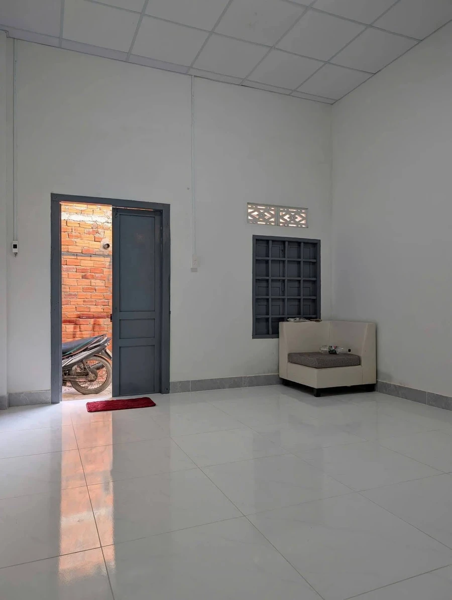 Nhà cấp 4 bán 56m2, 2PN ở Tôn Đức Thắng, 999 triệu - Ảnh 1