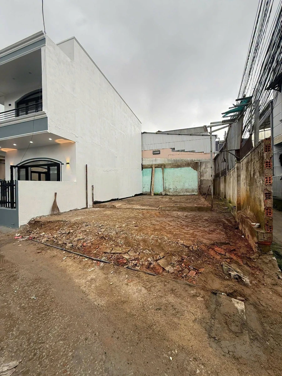 Bán nhà 2 mặt tiền 4PN 94,3m² Đà Lạt 6,4 tỷ - Ảnh thu nhỏ 2