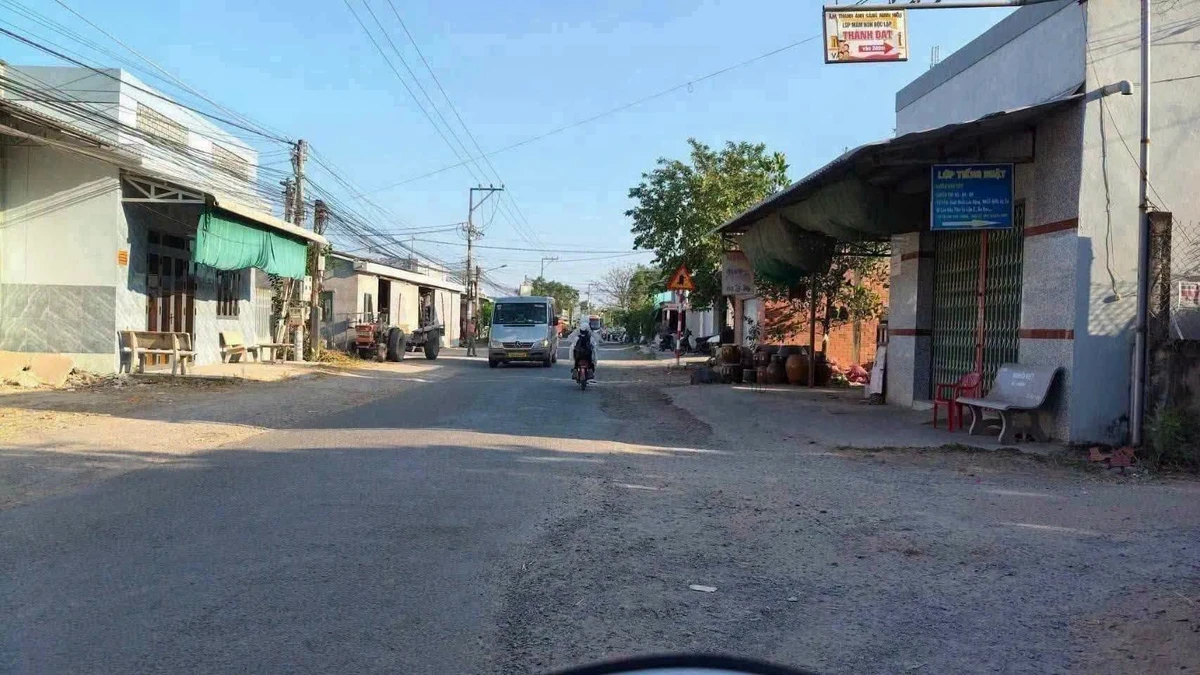 Bán đất nền 141,5m2 giá 289 triệu sau chợ Mỹ Nhơn, Ba Tri - Ảnh 1