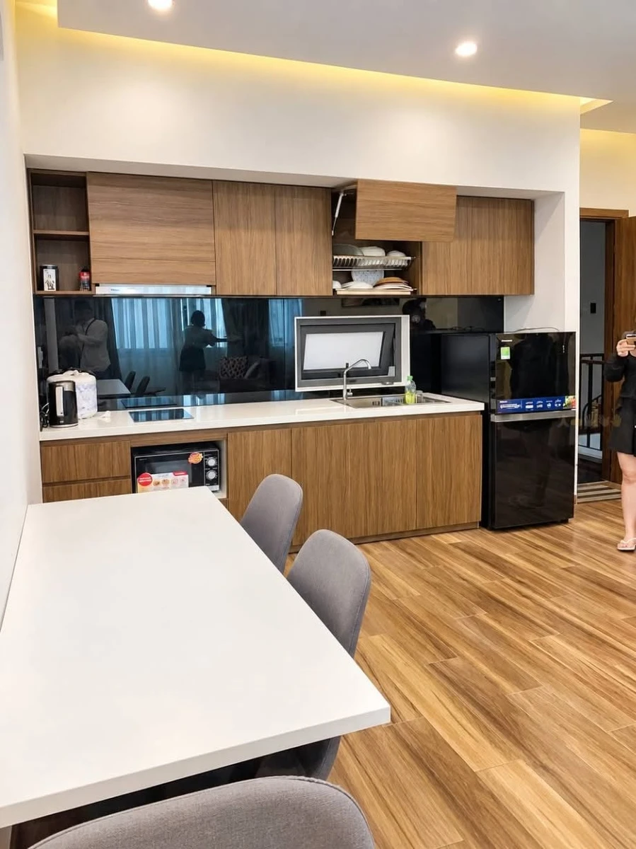 Bán nhà 105m² gần biển Mỹ Khê, dòng tiền 80 triệu/tháng - Ảnh thu nhỏ 2