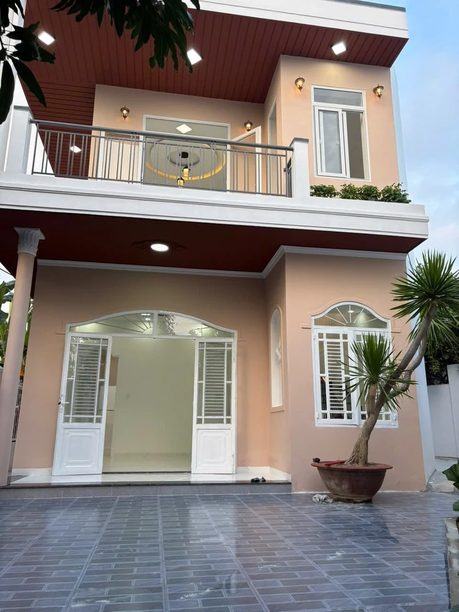 Bán nhà 1 trệt 1 lầu 220m² Diên Khánh, Khánh Hòa 2,29 tỷ - Ảnh thu nhỏ 2