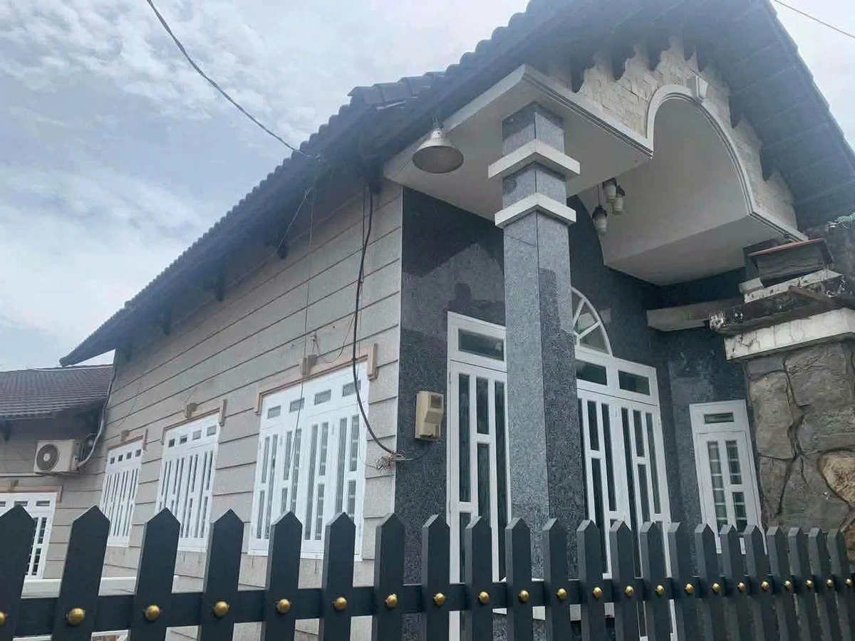 Bán nhà sân vườn 370m² gần Giáo xứ Ngọc Đồng, Đồng Nai - Ảnh thu nhỏ 4
