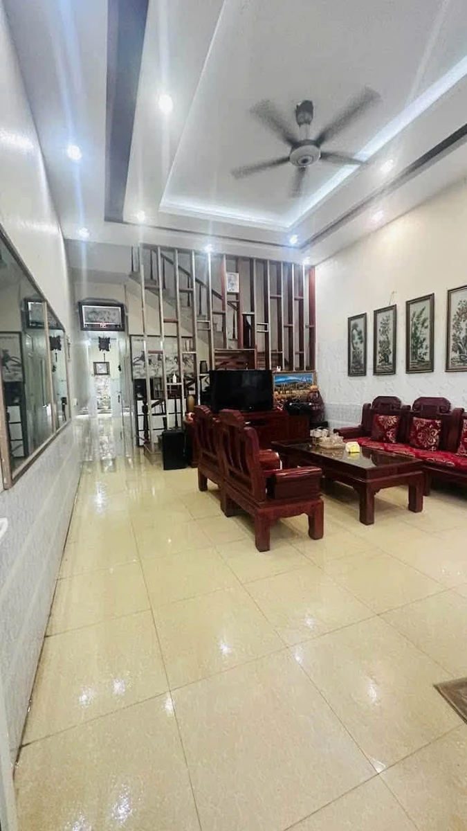 Bán nhà 1,5 tầng 3PN 100m² Trần Đăng Ninh, Lào Cai 3,68 tỷ - Ảnh thu nhỏ 2