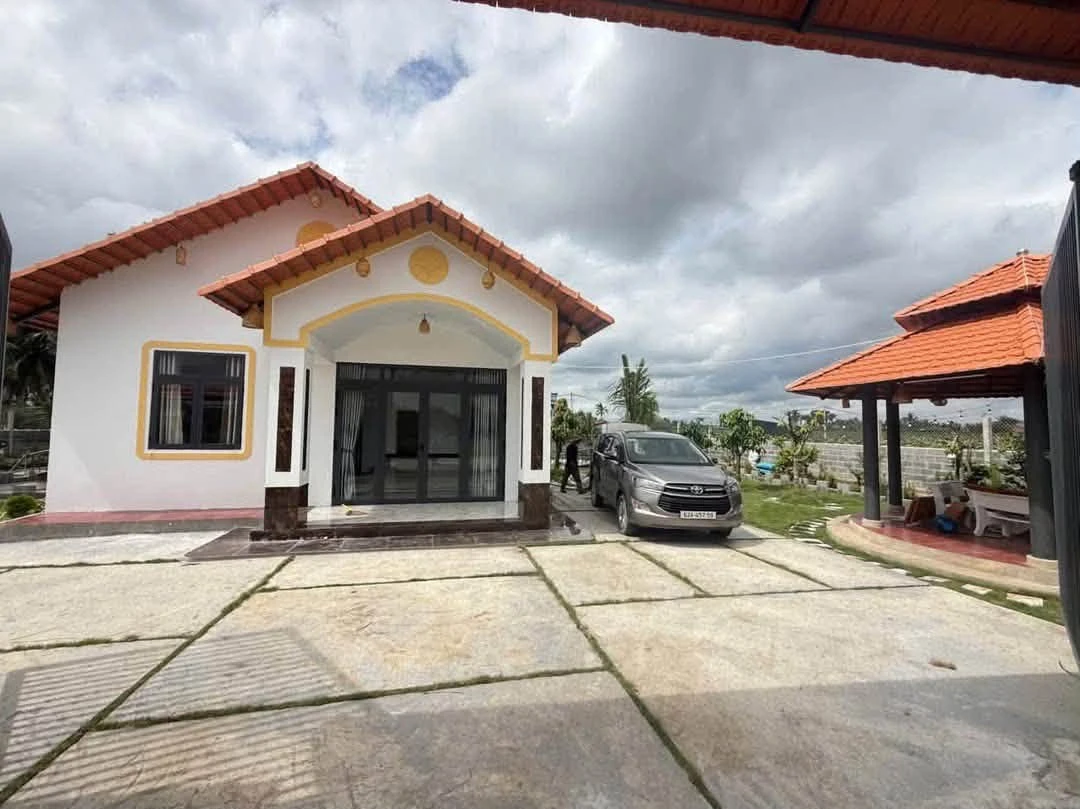 Nhà vườn 1000m2 giá 4 tỷ 2 Xã Phú Ngãi Trị - Ảnh thu nhỏ 4