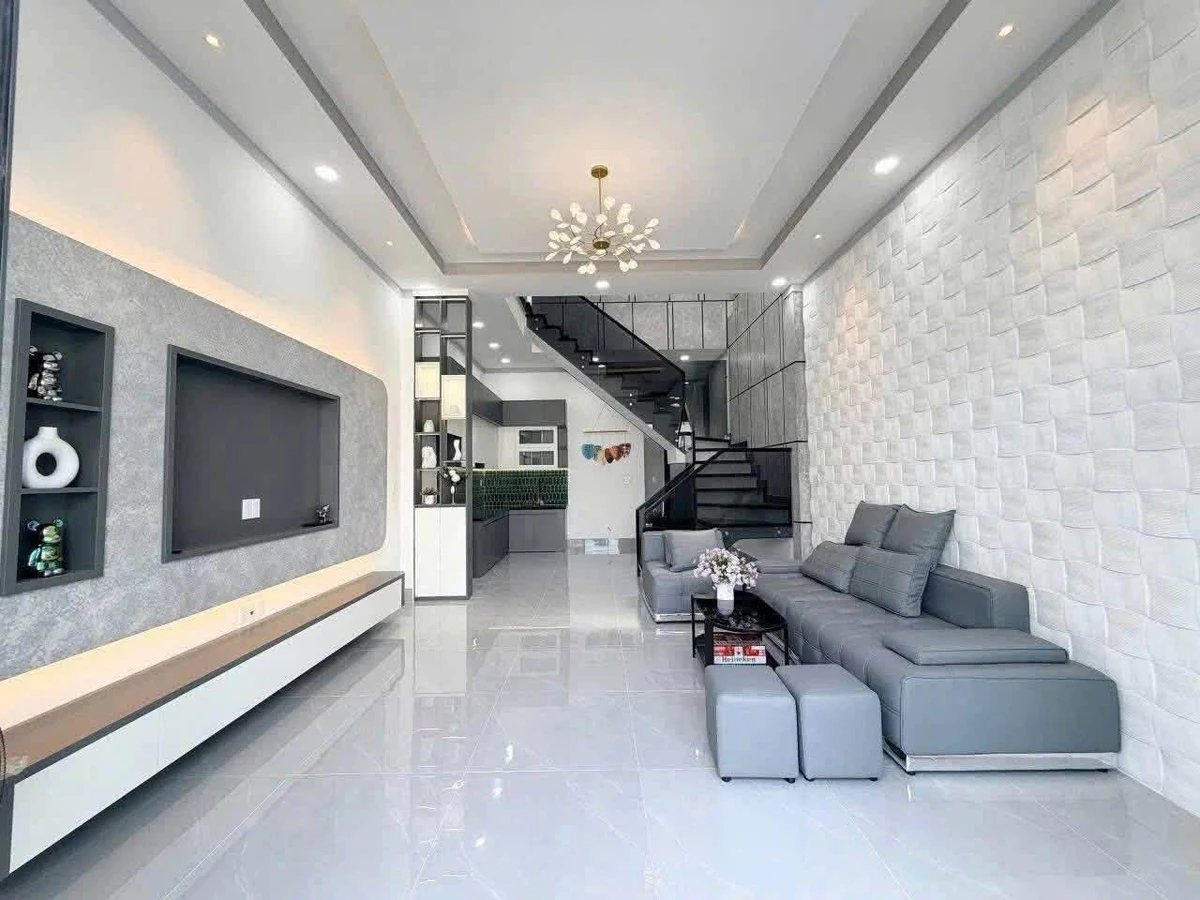 Bán nhà 1 trệt 1 lầu 150m2, 4 PN, 2 WC giáp Bửu Long - 1 tỷ 650 - Ảnh thu nhỏ 2